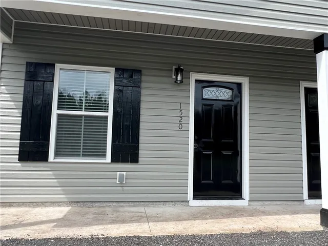 $1,350 | 1518 Swamp Road, Townsend, GA 31331