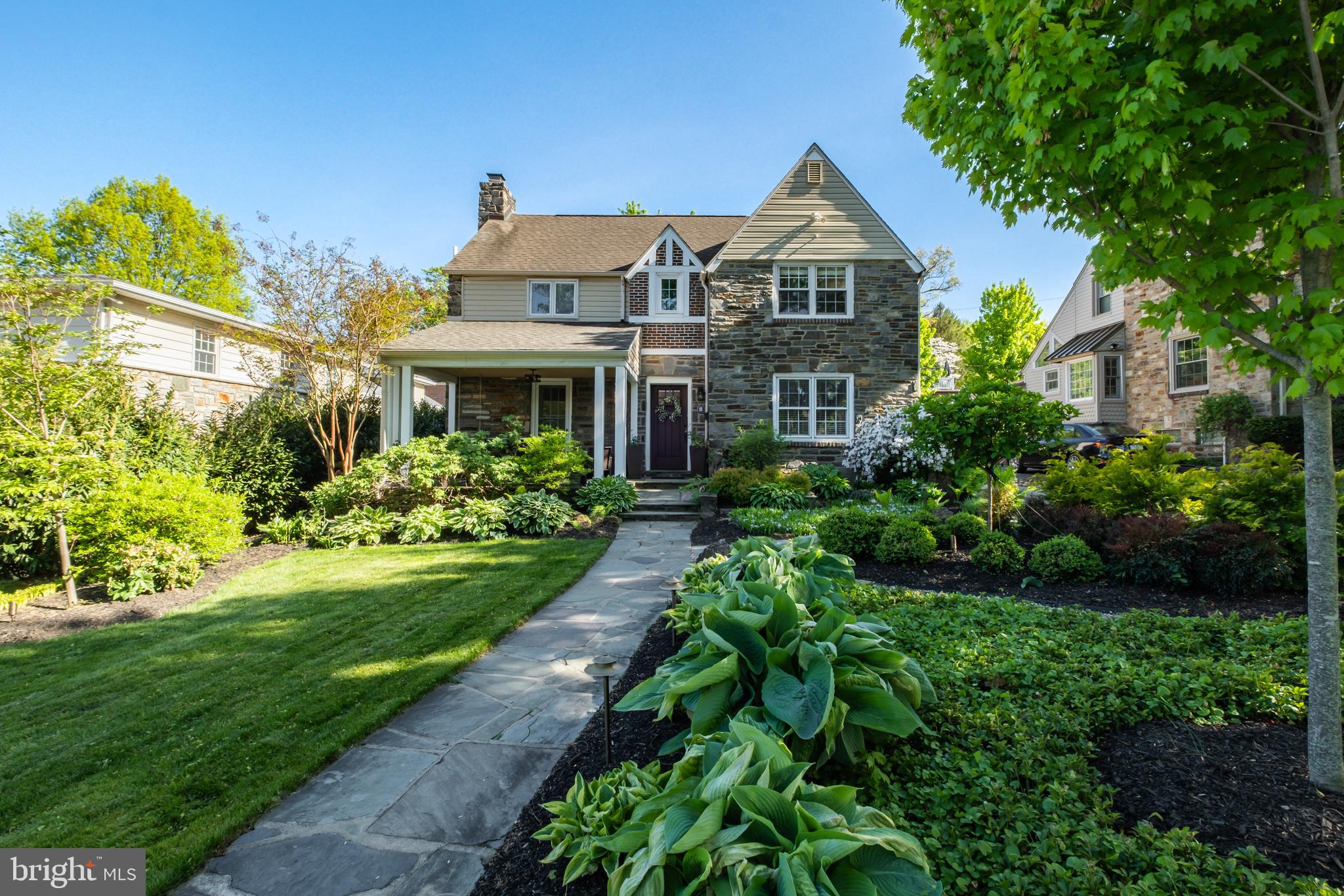 18 West Amherst Road Bala Cynwyd, PA 19004 - Photo 4 of 61