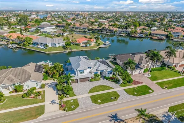 $4,300,000 | 478 Kendall Drive, Marco Island, FL 34145