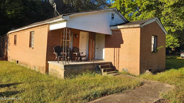 $40,000 | 50 Joe Hassell Cove, Coldwater, MS 38618