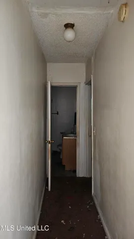 $40,000 | 50 Joe Hassell Cove, Coldwater, MS 38618