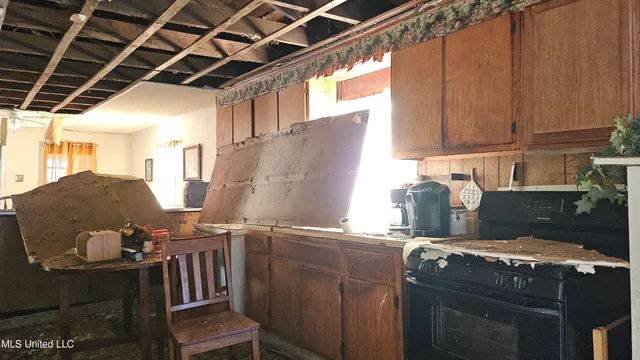 $40,000 | 50 Joe Hassell Cove, Coldwater, MS 38618