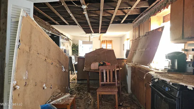 $40,000 | 50 Joe Hassell Cove, Coldwater, MS 38618