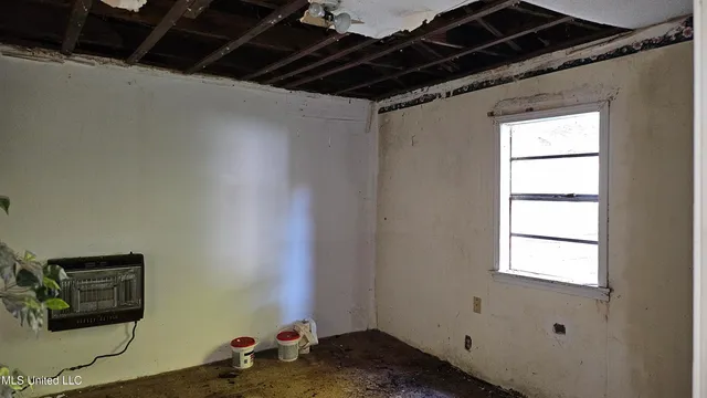 $40,000 | 50 Joe Hassell Cove, Coldwater, MS 38618