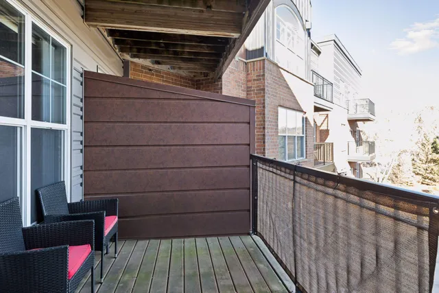 $220,000 | 1800 Graham Avenue West, Unit 325, St. Paul, MN 55116