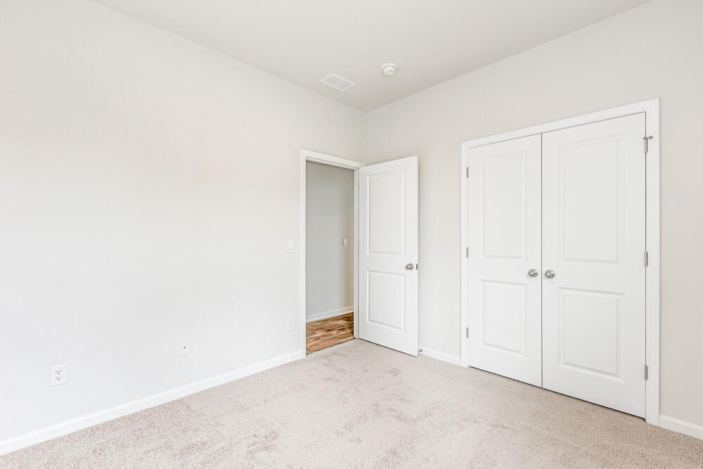 481 Lk Rdg Boulevard Summerville, SC 29486 - Photo 17 of 40 Glenwood E Interior_13