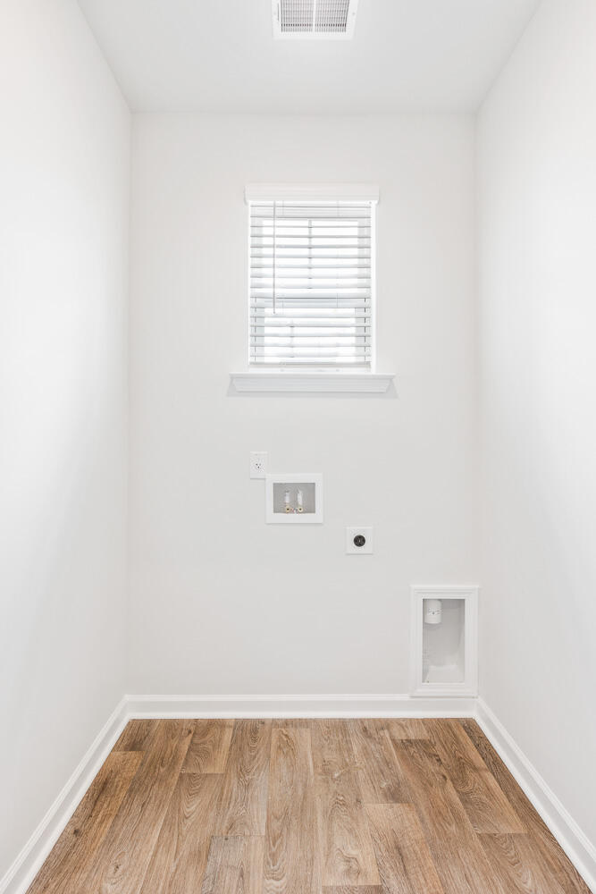 481 Lk Rdg Boulevard Summerville, SC 29486 - Photo 21 of 40 Glenwood E Interior_17