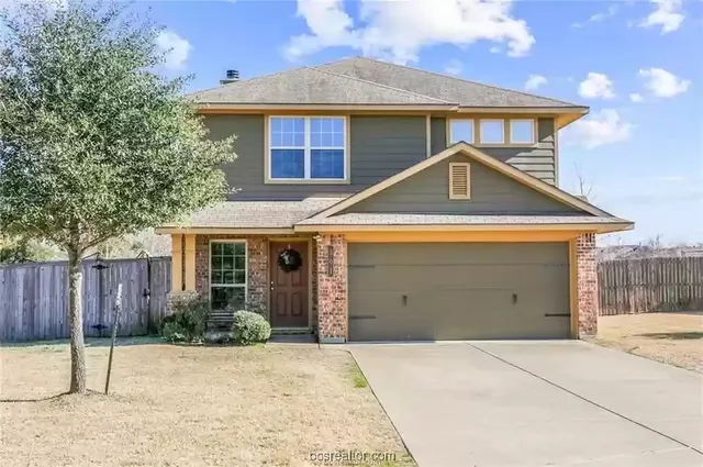 $2,300 | 301 Triumph Court, College Station, TX 77845