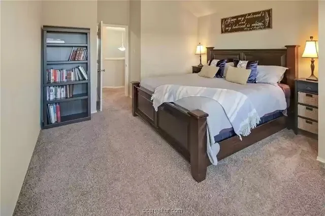 $2,300 | 301 Triumph Court, College Station, TX 77845