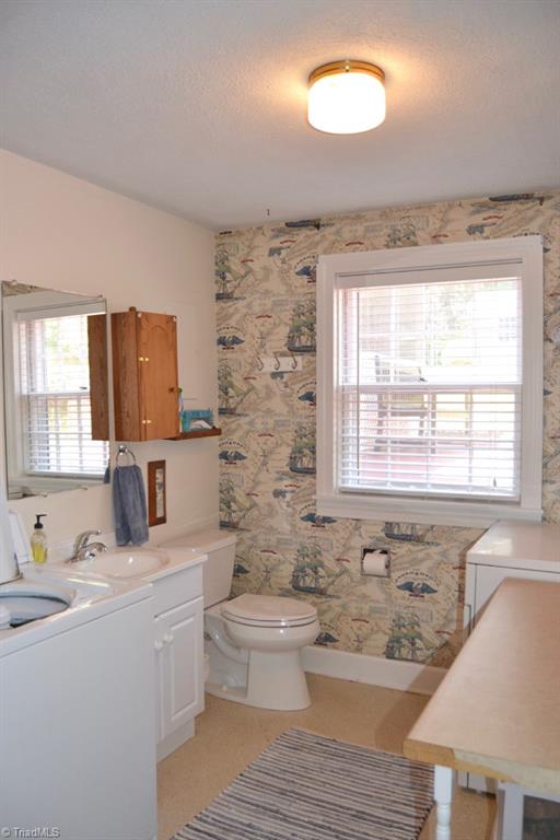 4030 Winchester Road Winston-Salem, NC 27106 - Photo 14 of 30 Gallery Image 14