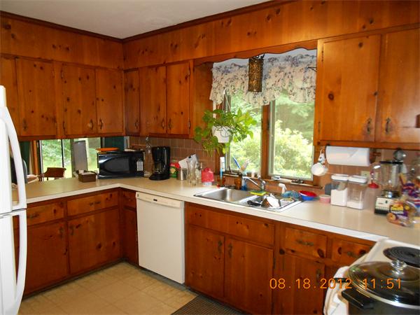 34 Danforth Street Rehoboth, MA 02769 - Photo 5 of 21 Gallery Image 5