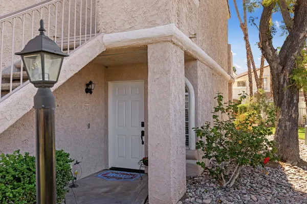 $5,700 | 500 South Farrell Drive, Unit P101, Palm Springs, CA 92264