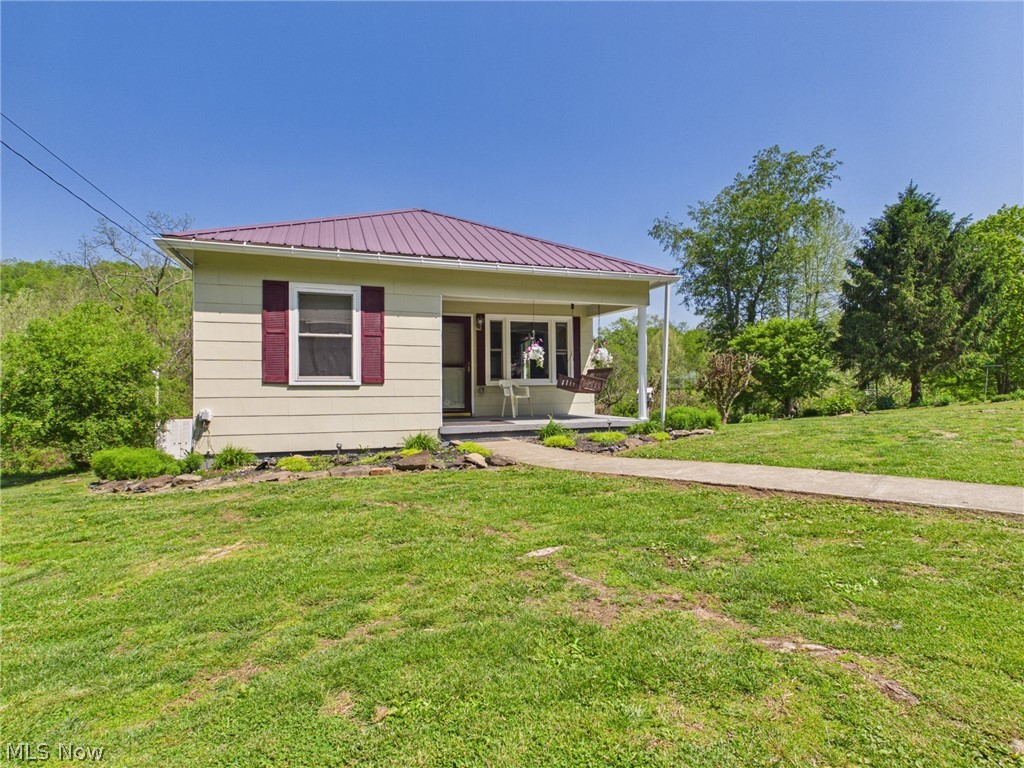 44 Glendale Road Ellenboro, WV 26346 - Photo 1 of 45
