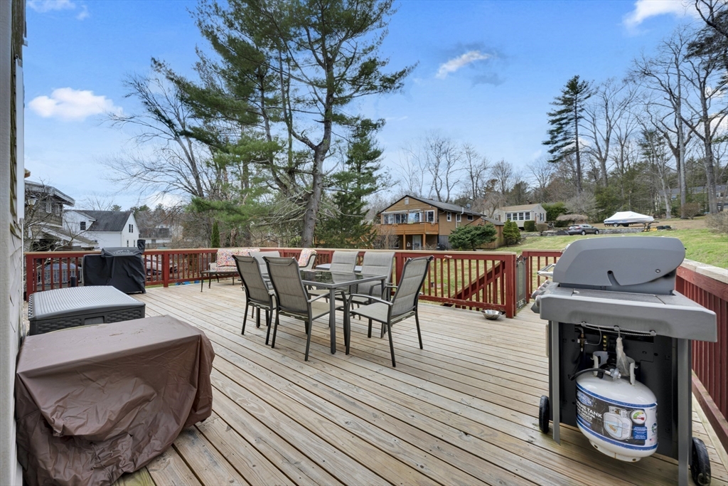 31 Glen Echo Shore Road Charlton, MA 01507 - Photo 22 of 36