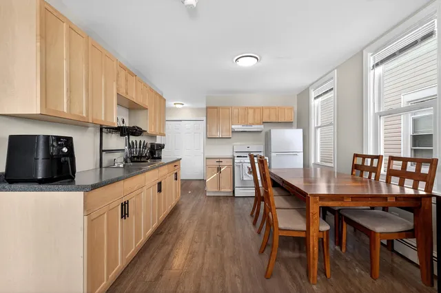 $1,050,000 | 128 West 14th Street, Bayonne, NJ 07002