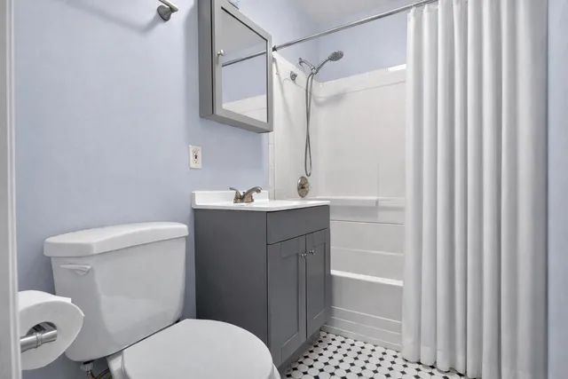 $1,050,000 | 128 West 14th Street, Bayonne, NJ 07002