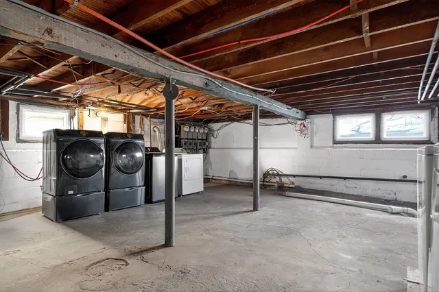 $1,050,000 | 128 West 14th Street, Bayonne, NJ 07002