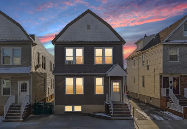 $1,050,000 | 128 West 14th Street, Bayonne, NJ 07002