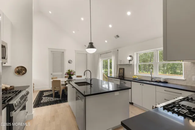 $799,000 | 1406 Transit Avenue, Jackson, NJ 08527