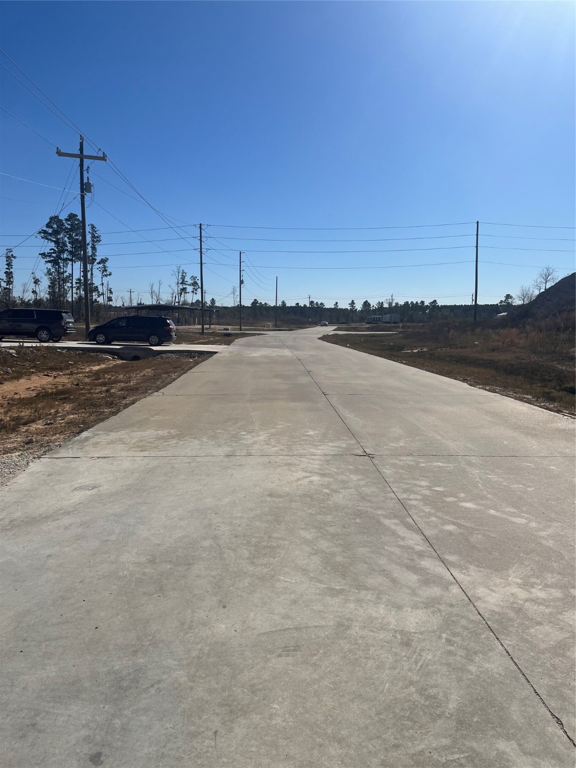 470 5914 29 Splendora, TX 77372 - Photo 3 of 10 a view of a lake