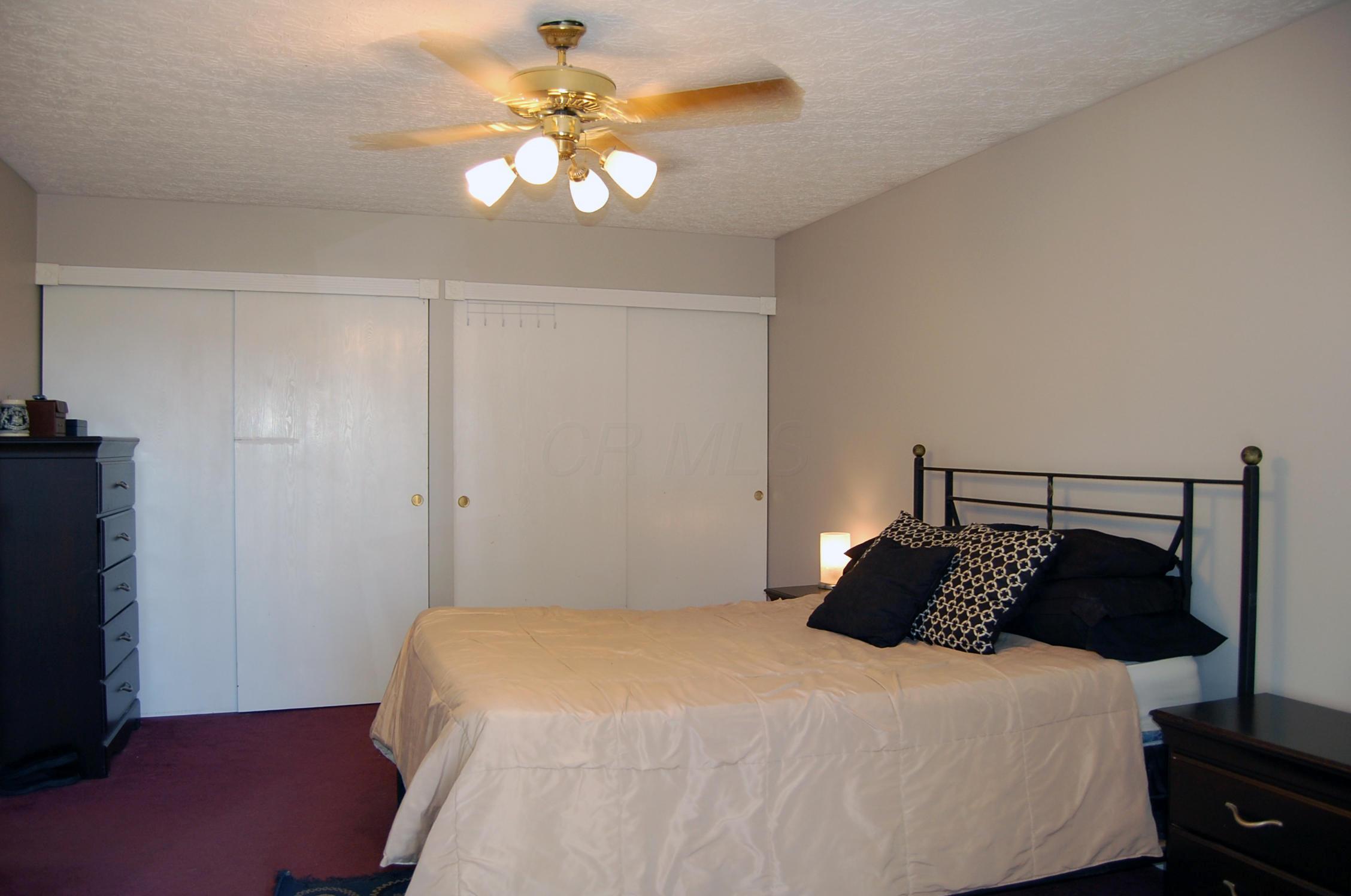 7765 Stanburn Road Columbus, OH 43235 - Photo 12 of 28