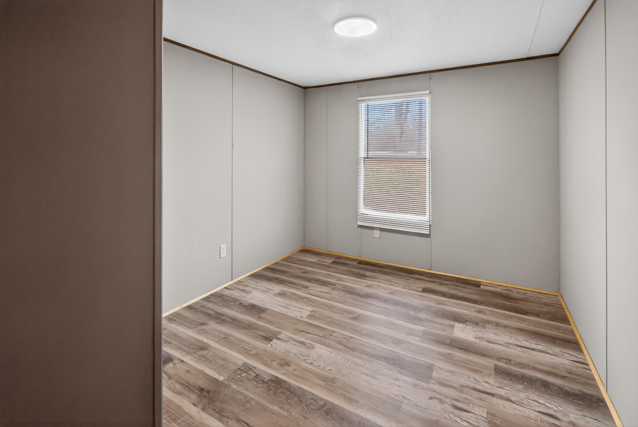 898 Overhead Bridge Road Hampshire, TN 38461 - Photo 13 of 32