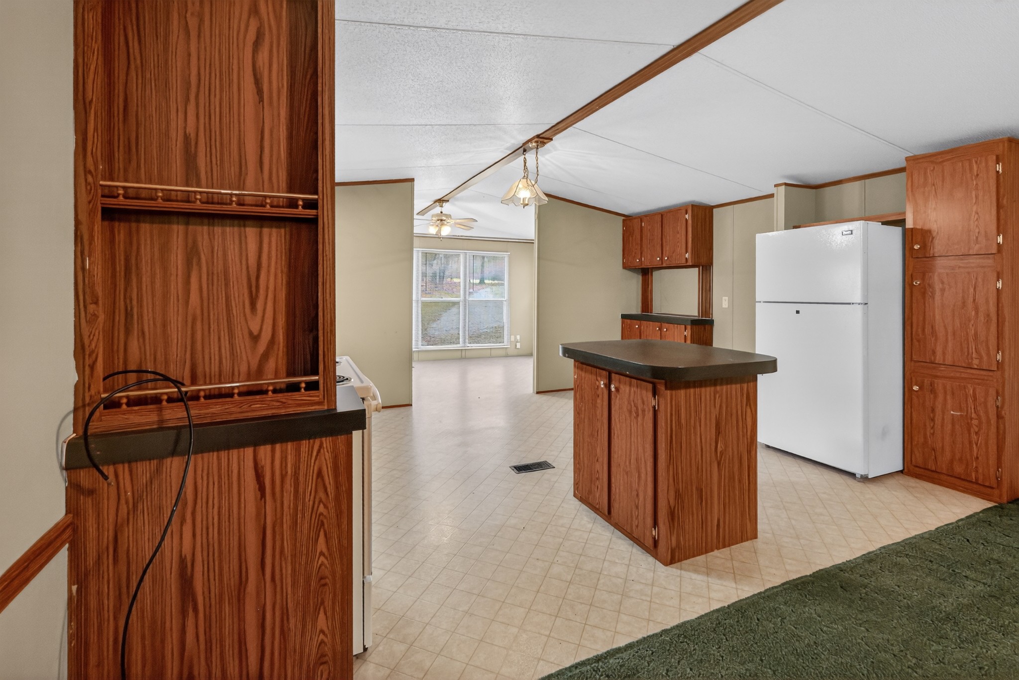 898 Overhead Bridge Road Hampshire, TN 38461 - Photo 4 of 32