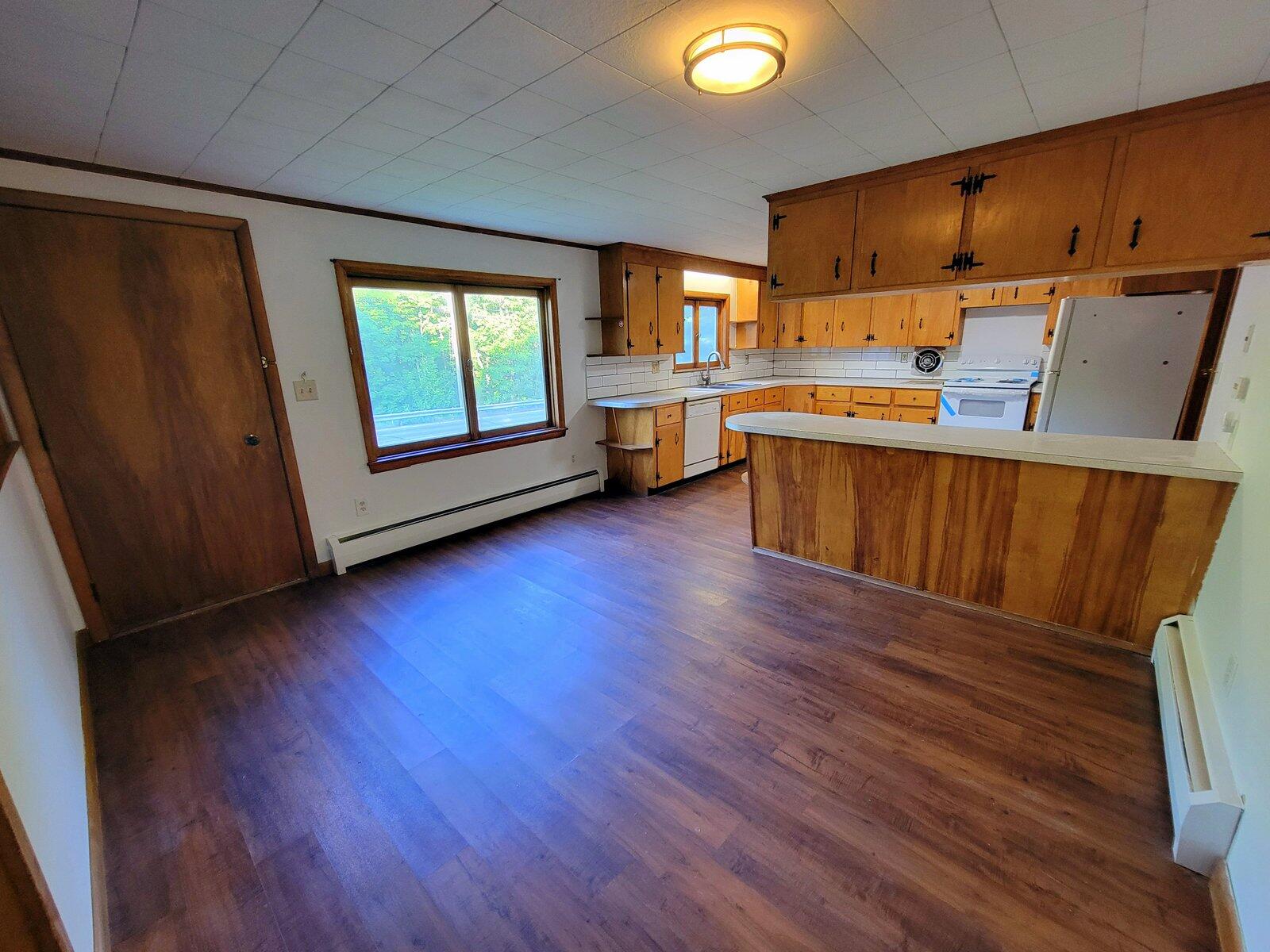 1068 Fairbanks Road Farmington, ME 04938 - Photo 7 of 56 05-Dining Room