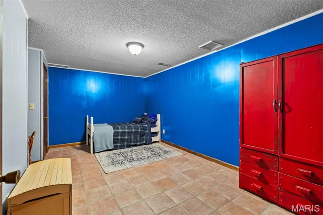 $260,000 | 126 Linda Drive, Sikeston, MO 63801