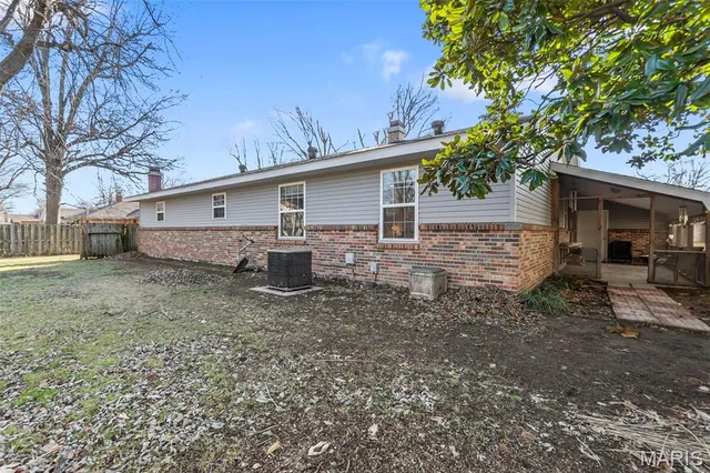 $260,000 | 126 Linda Drive, Sikeston, MO 63801