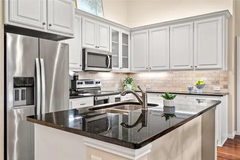 $435,000 | 3075 Willow Grove Boulevard, Unit 2502, McKinney, TX 75070