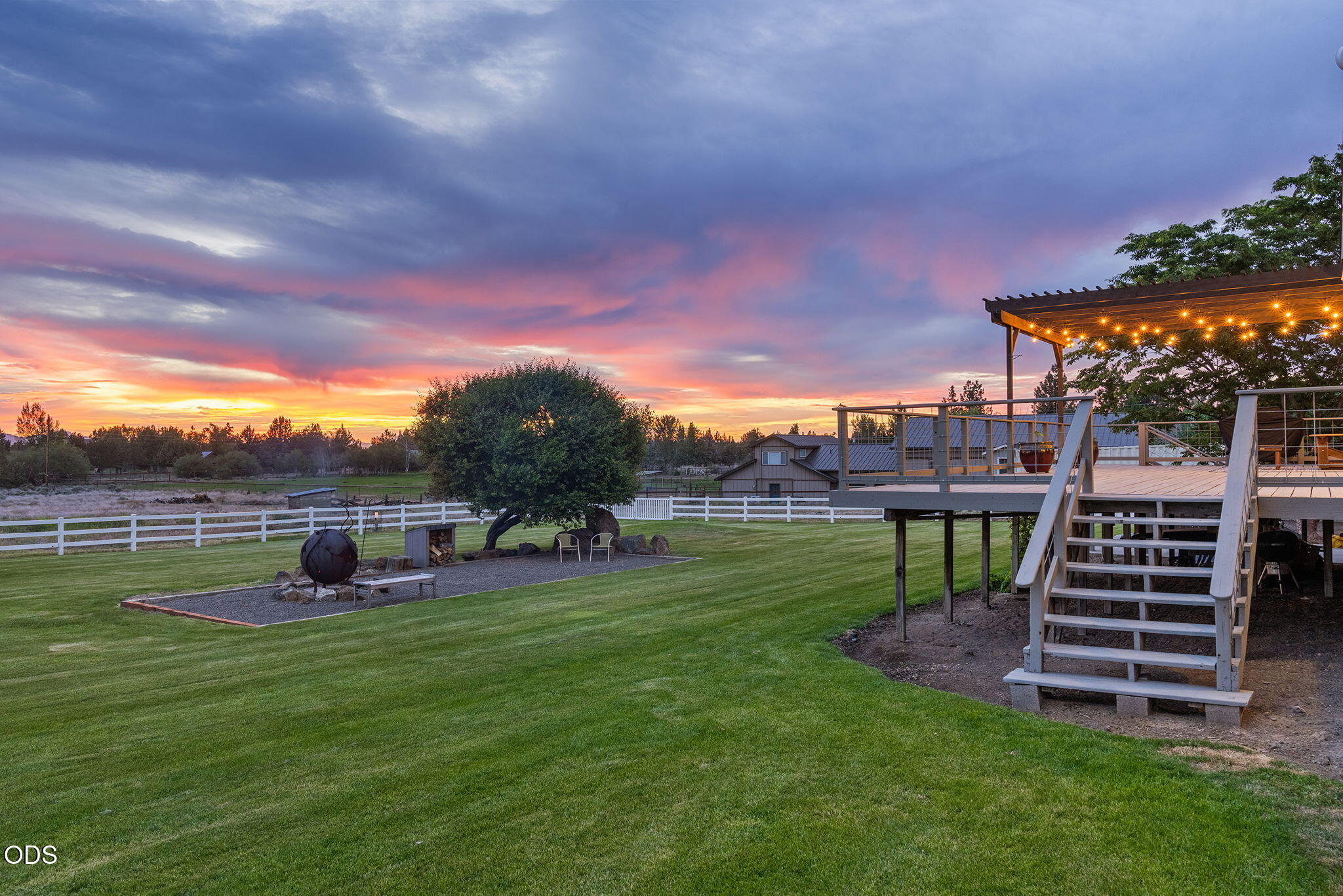 63531 Gentry Loop Bend, OR 97701 - Photo 8 of 72