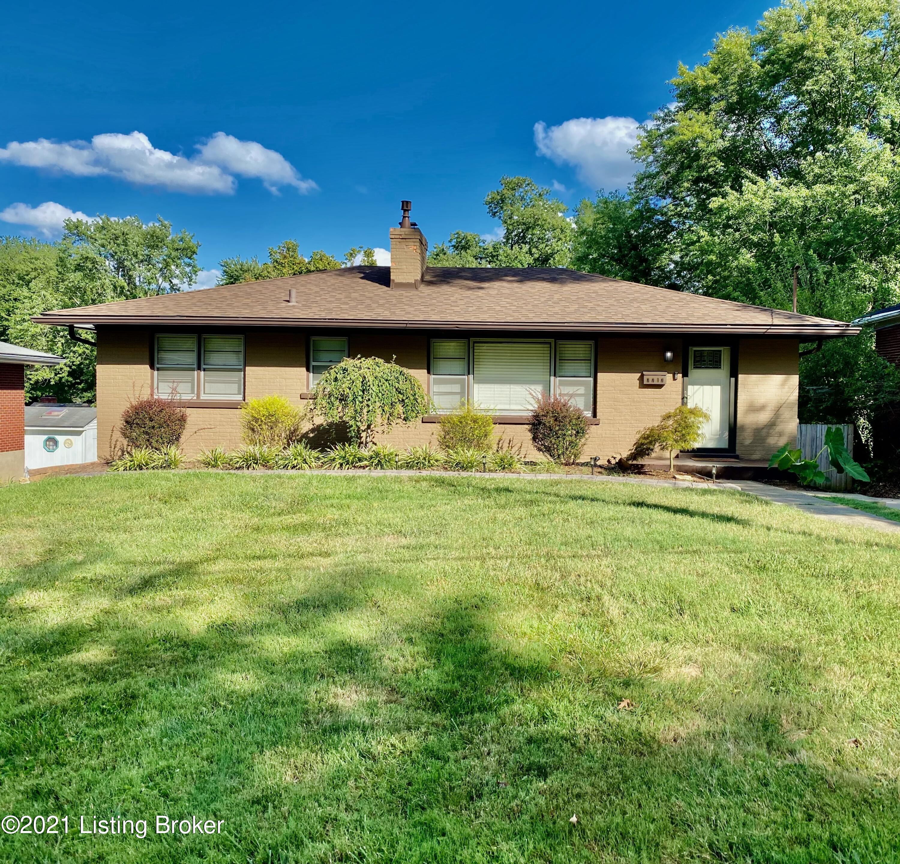 7717 Crestline Road Louisville, KY 40214 - Photo 2 of 18 IMG_5335