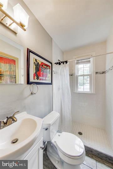 9408 Byeforde Road Kensington, MD 20895 - Photo 12 of 48