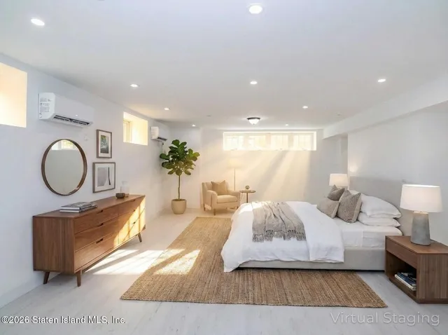 $1,599,999 | 80 Sprague Avenue | Tottenville