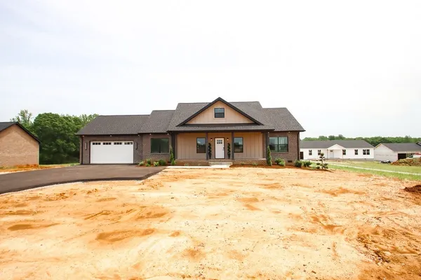 $394,900 | 14193 Old Kentucky Road, Walling, TN 38587