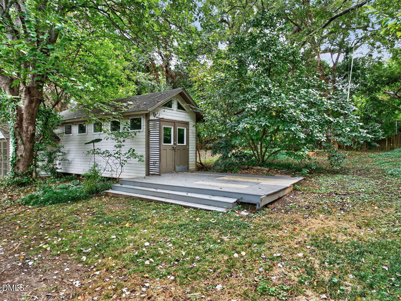 110 Hudson Street Raleigh, NC 27608 - Photo 23 of 27 023-1280x960-photo