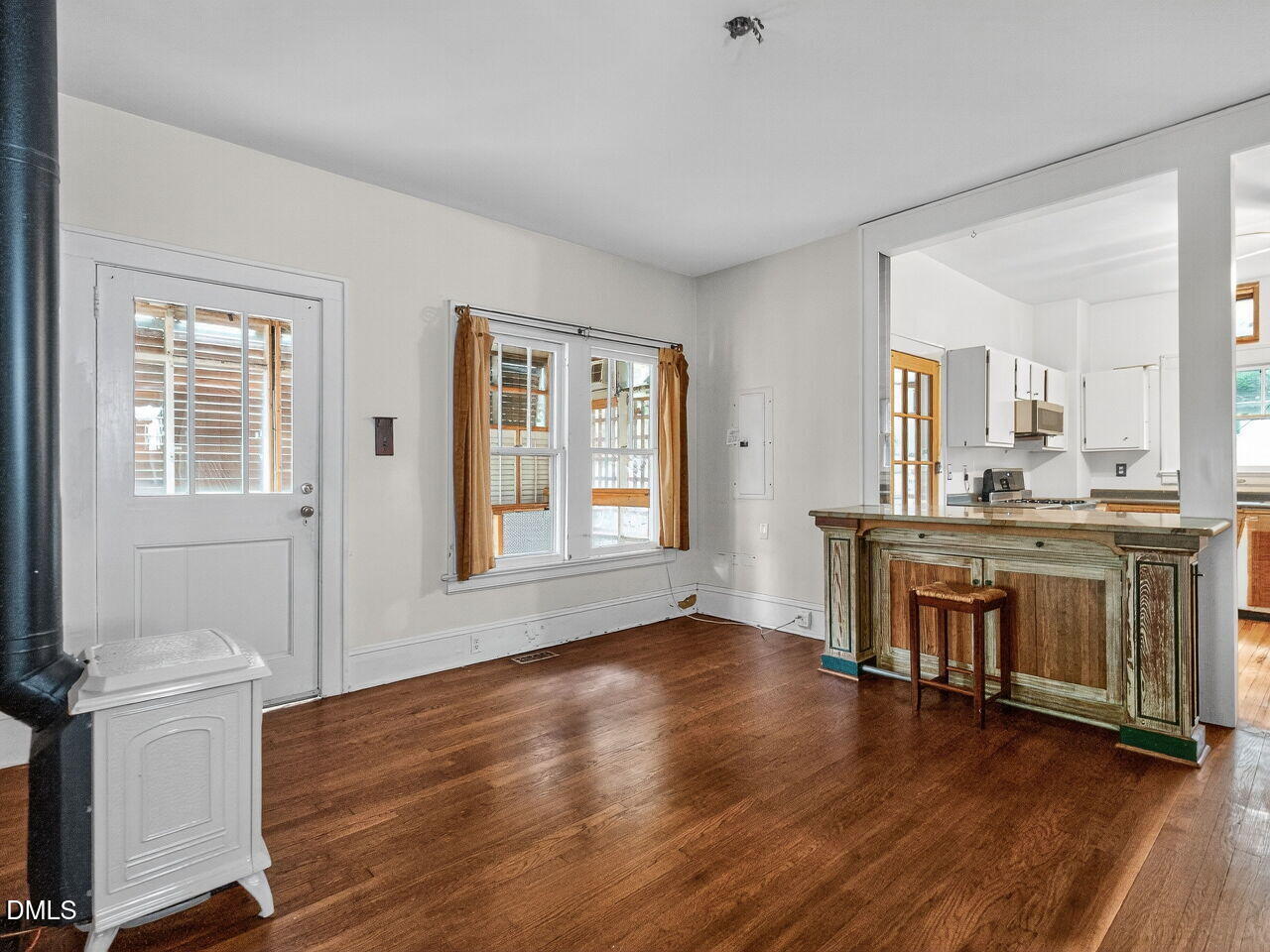 110 Hudson Street Raleigh, NC 27608 - Photo 9 of 27 009-1280x960-photo