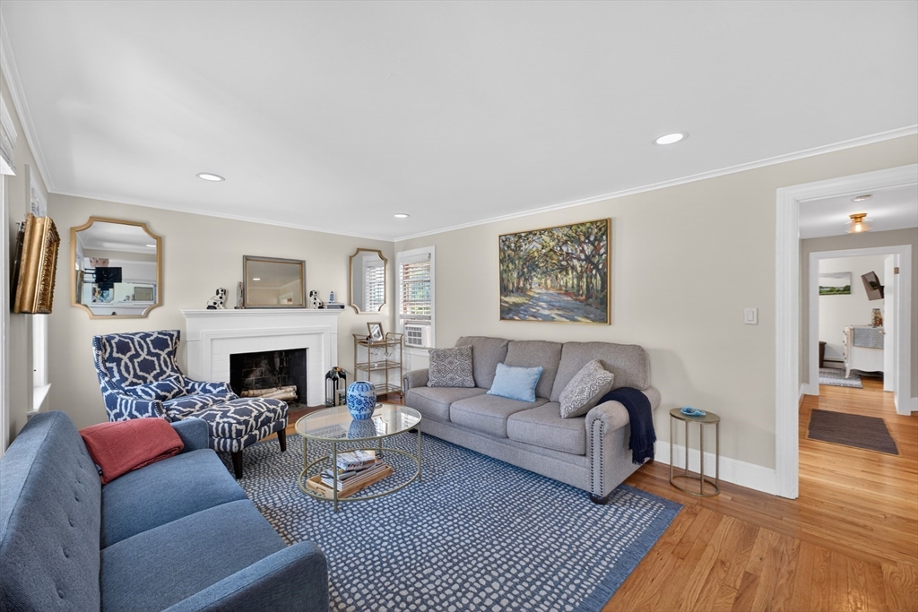 9 Milton Road Barrington, RI 02806 - Photo 17 of 42