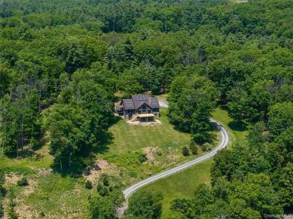$799,000 | 120 Rochester Center Road, Accord, NY 12404