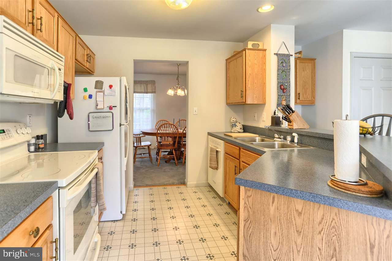 332 Thorley Road New Cumberland, PA 17070 - Photo 5 of 25 Gallery Image 5