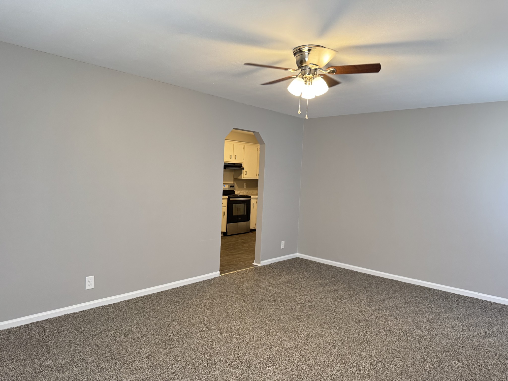 803 Ringgold Road Clarksville, TN 37042 - Photo 4 of 20