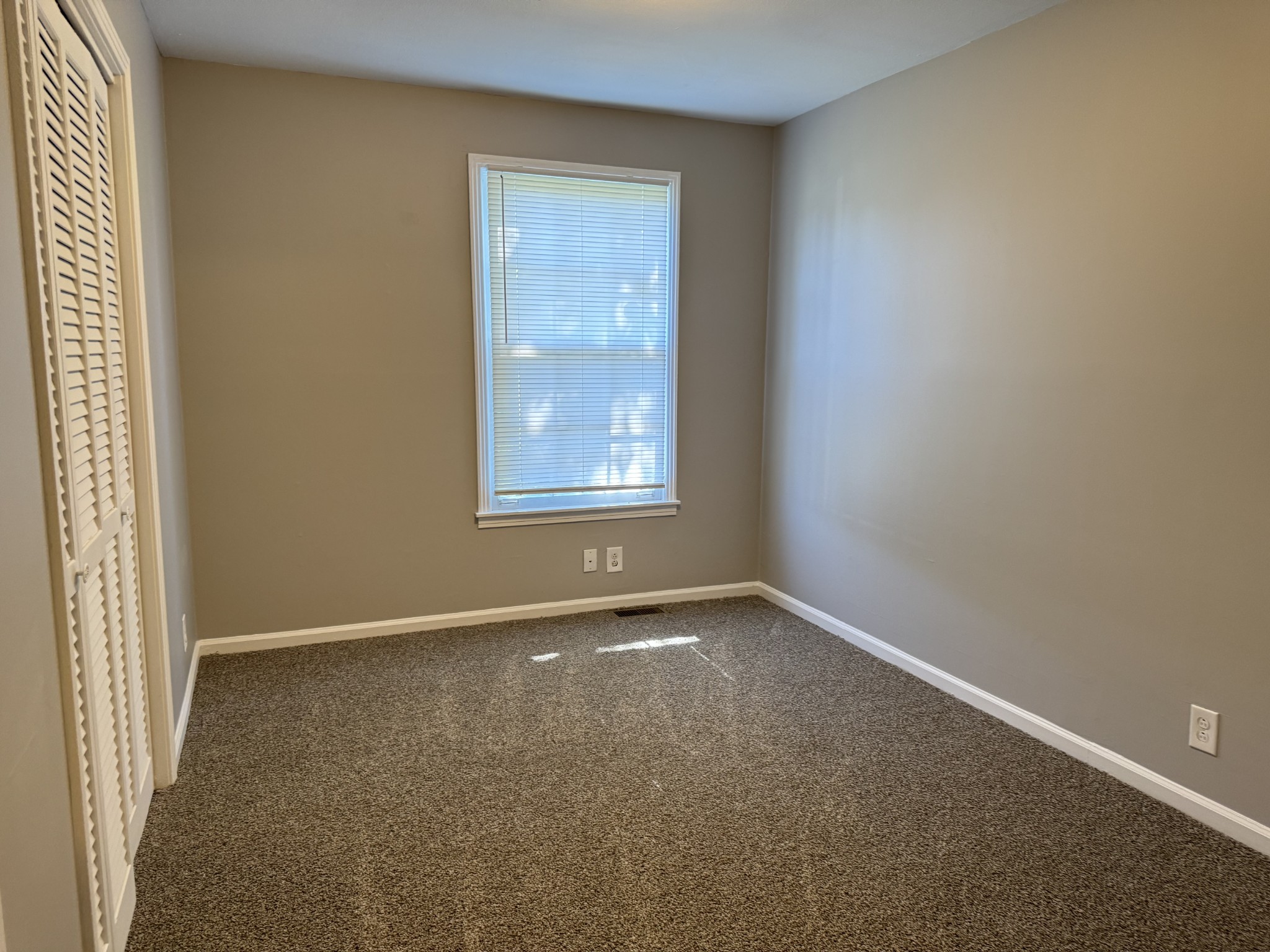 803 Ringgold Road Clarksville, TN 37042 - Photo 10 of 20