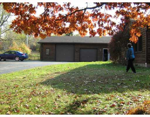 18799 Bush Road Chelsea, MI 48118 - Photo 3 of 8 Photo 3