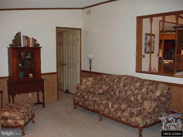 380 Wago Road Mount Wolf, PA 17347 - Photo 2 of 5 Gallery Image 2