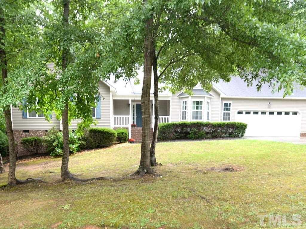 This ranch is just lovely, freshly power washed and so much curb appeal!
