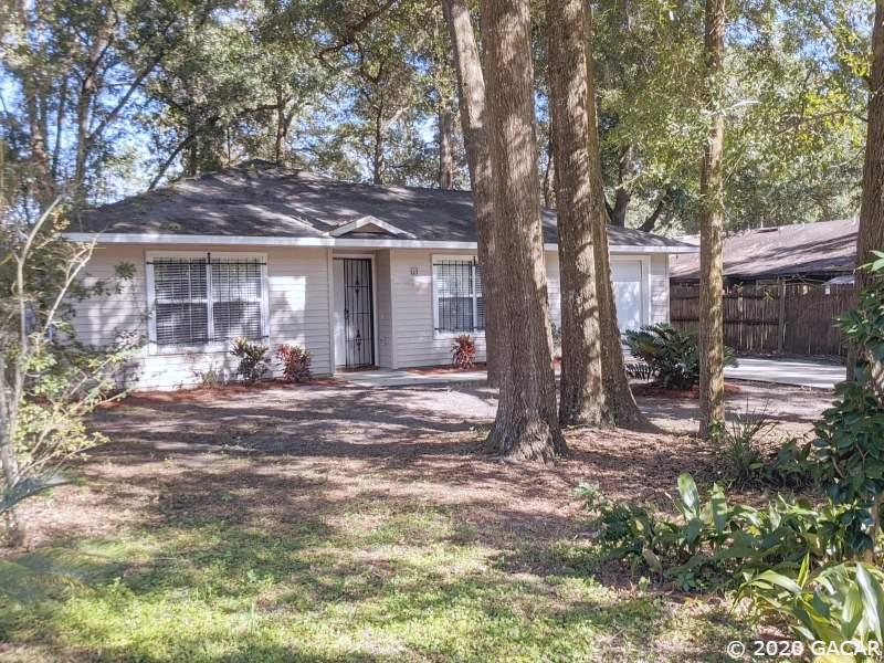 2111 Southwest 70th Terrace Gainesville, FL 32607 - Photo 2 of 12 Gallery Image 2