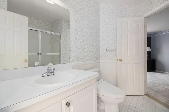 $269,900 | 29470 Cove Creek Lane, Farmington Hills, MI 48334