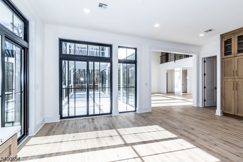 264 Ridge Road Watchung, NJ 07069 - Photo 7 of 42