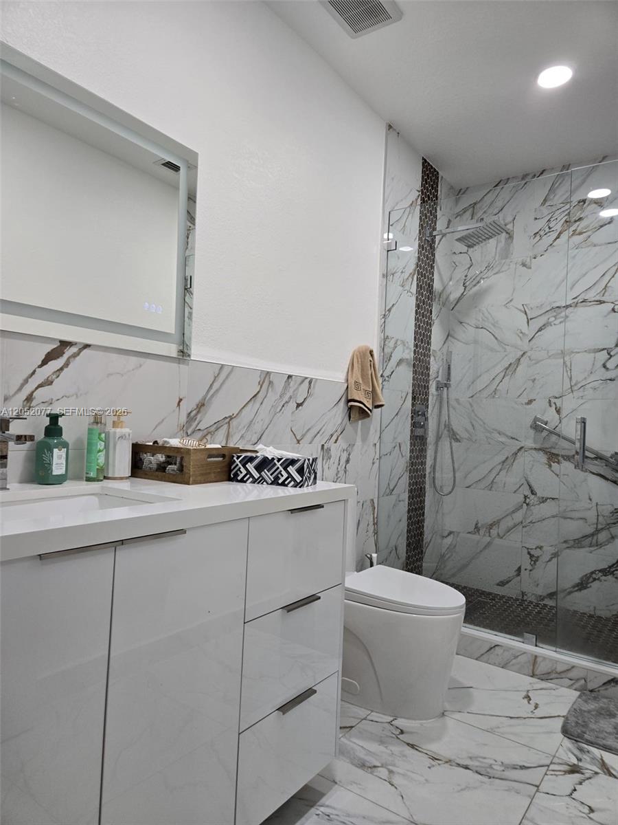 11629 Southwest 236th Street Homestead, FL 33032 - Photo 14 of 40